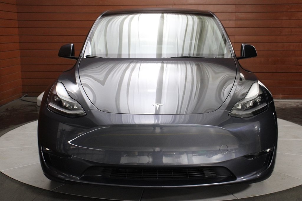 Used 2024 Tesla Model Y Performance AWD/4WD image 2