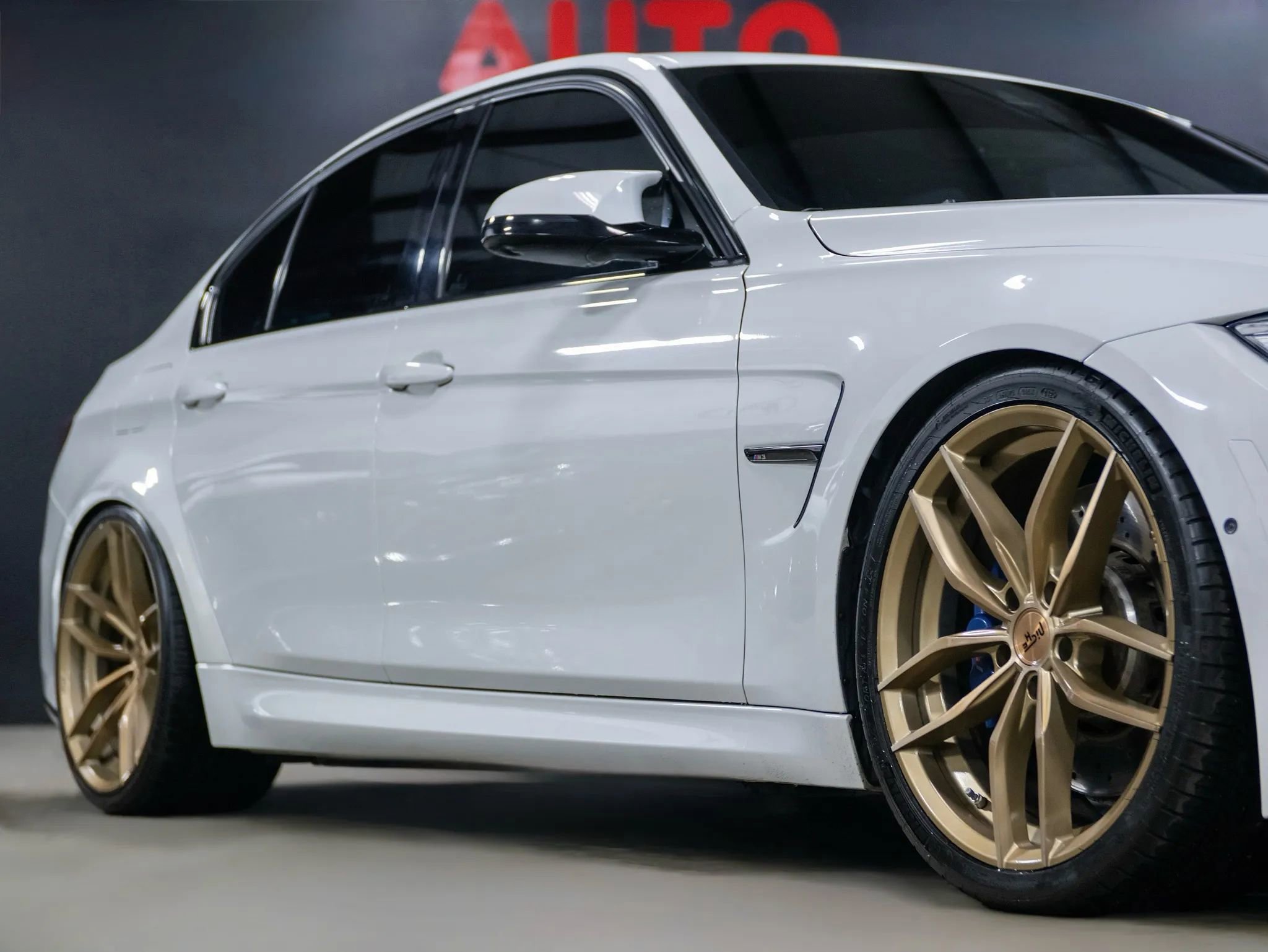 Used 2015 BMW M3 Sedan image 3