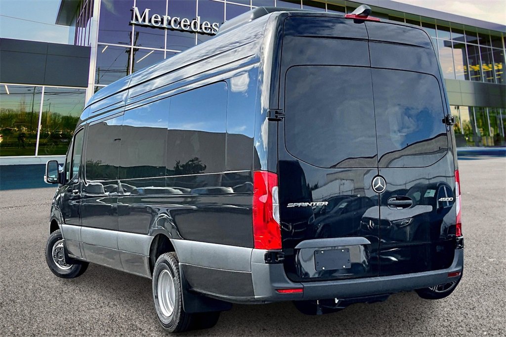 New 2025 Mercedes-Benz Sprinter 4500 video 3