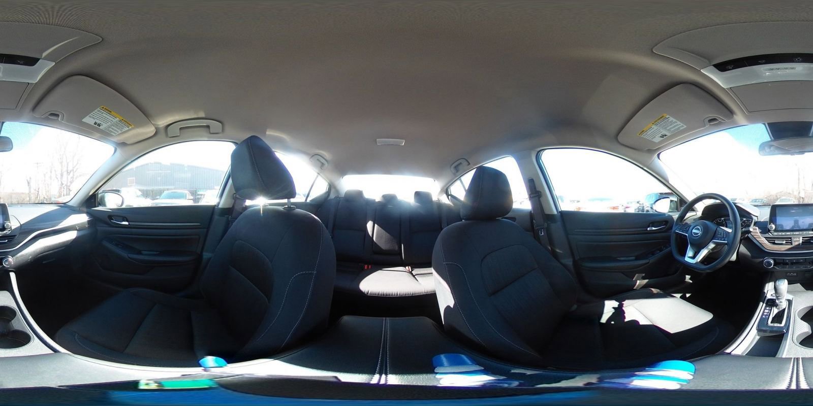 Used 2025 Nissan Altima 2.5 SV image 41