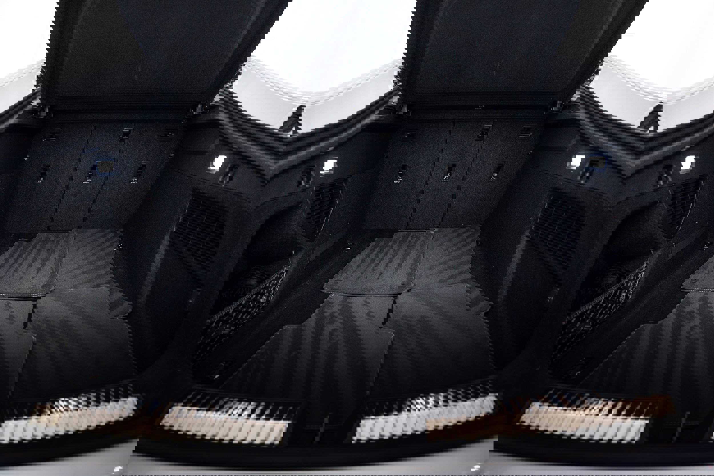 Certified 2025 Audi A5 2.0T Premium w/ Convenience Package image 19