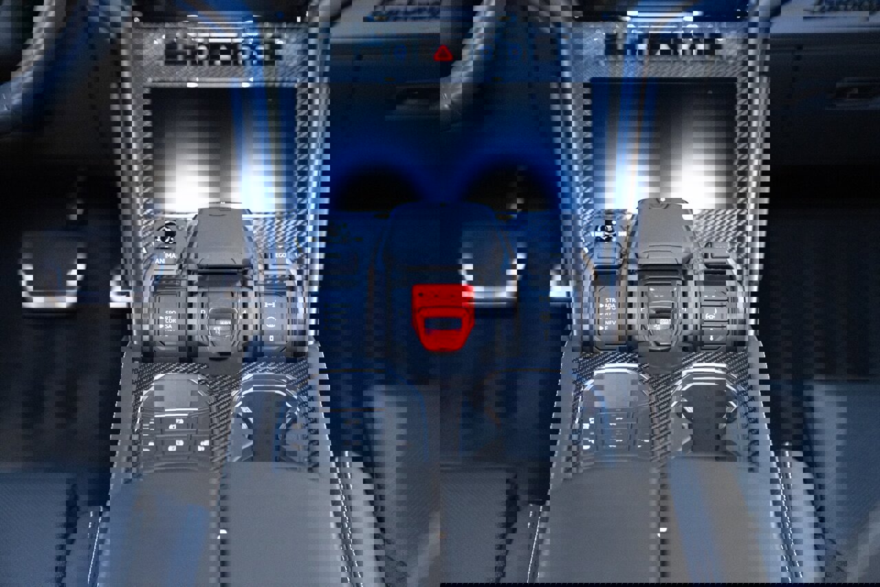 Used 2023 Lamborghini Urus S image 6