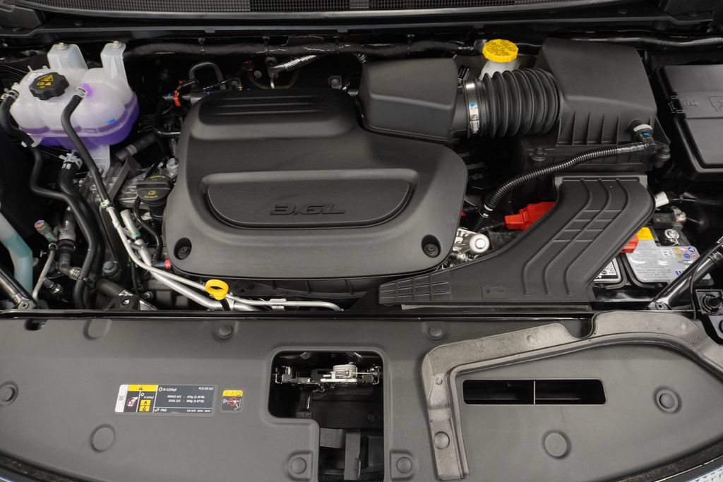 New 2027 Chrysler Pacifica Select AWD/4WD image 36