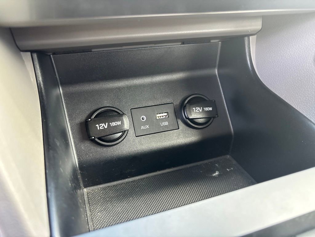 Used 2019 Hyundai Elantra Value Edition FWD image 28