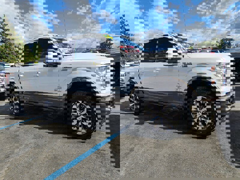 Used 2016 Ford F150 King Ranch w/ Equipment Group 601A Luxury image 6