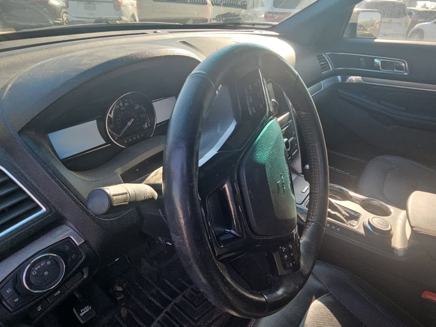 Used 2016 Ford Explorer Sport w/ Equipment Group 401A image 2