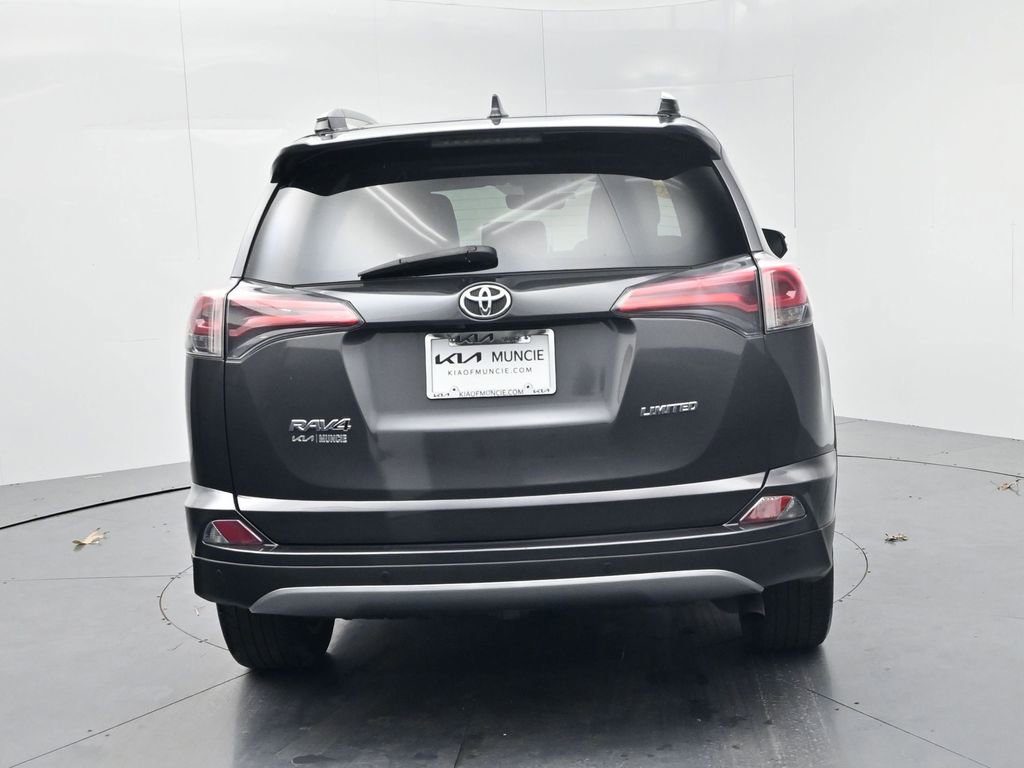 Used 2018 Toyota RAV4 Limited w/ Advanced Technology Package image 7
