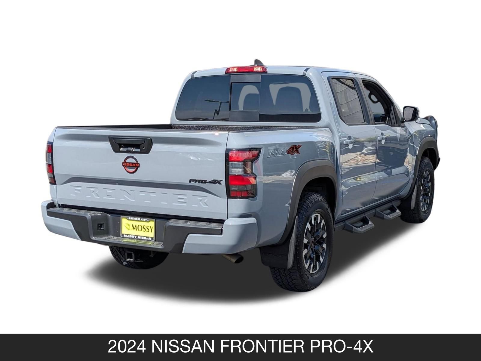Certified 2024 Nissan Frontier PRO-4X w/ Off-Road Protection Package image 8