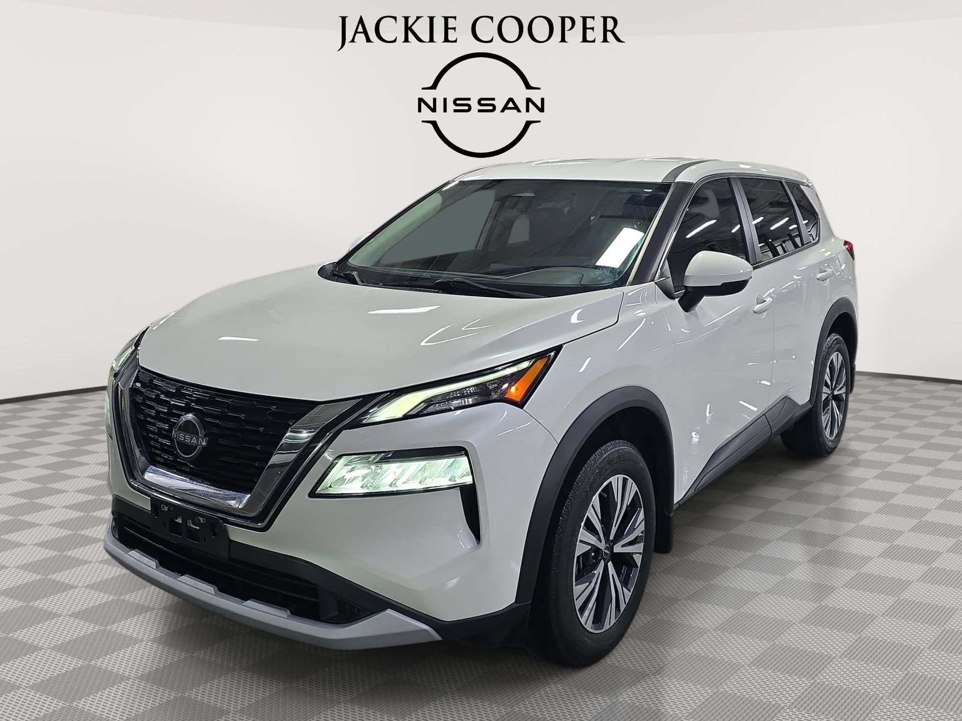 Used 2022 Nissan Rogue SV