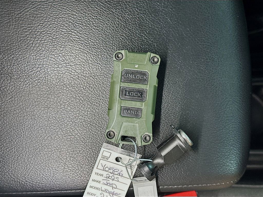 Used 2025 Jeep Wrangler Sport image 35