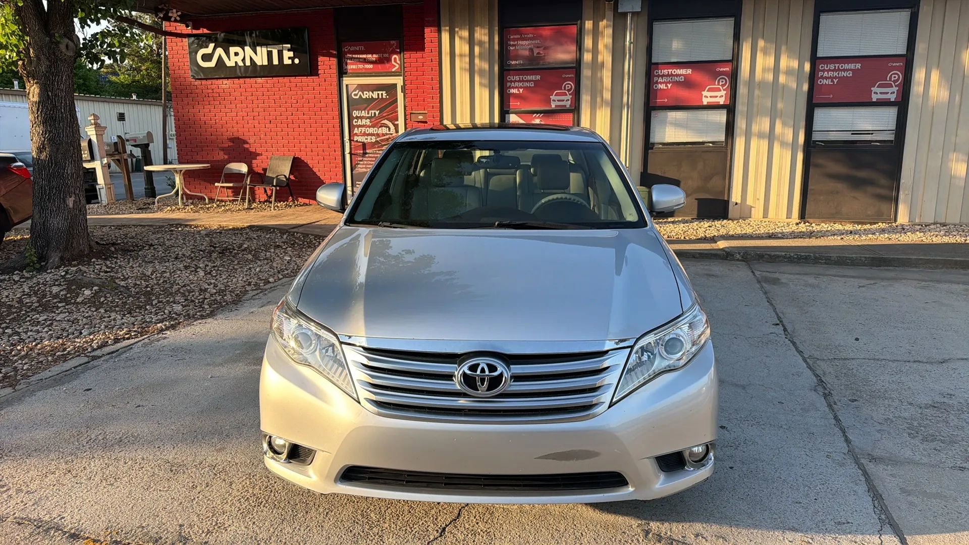 Used 2011 Toyota Avalon FWD image 9