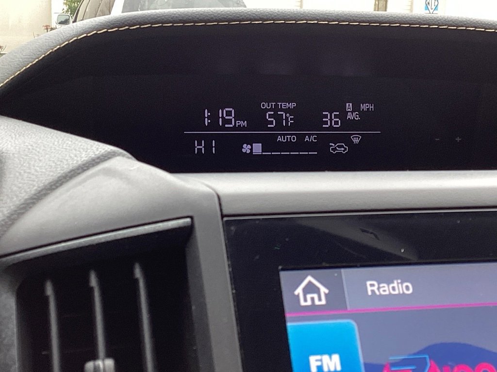 Used 2022 Subaru Crosstrek 2.5i Sport w/ Moonroof Package image 19