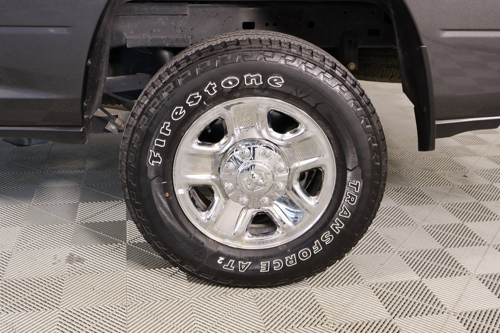 Used 2024 RAM 2500 Tradesman w/ Chrome Appearance Group image 17