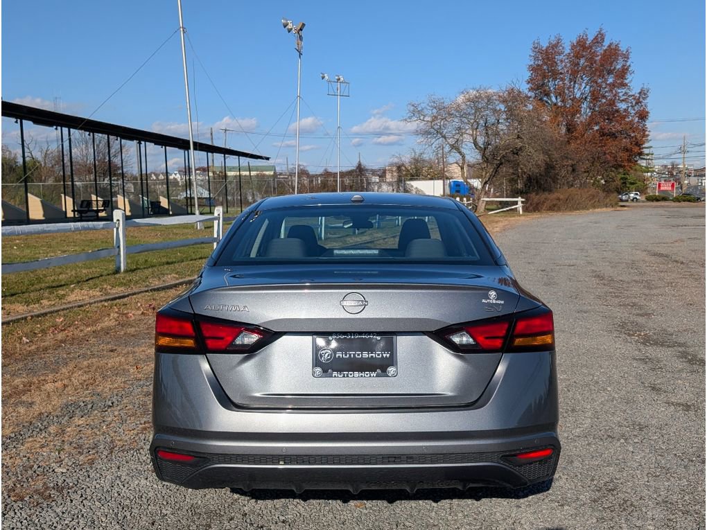 Used 2023 Nissan Altima 2.5 SV image 6