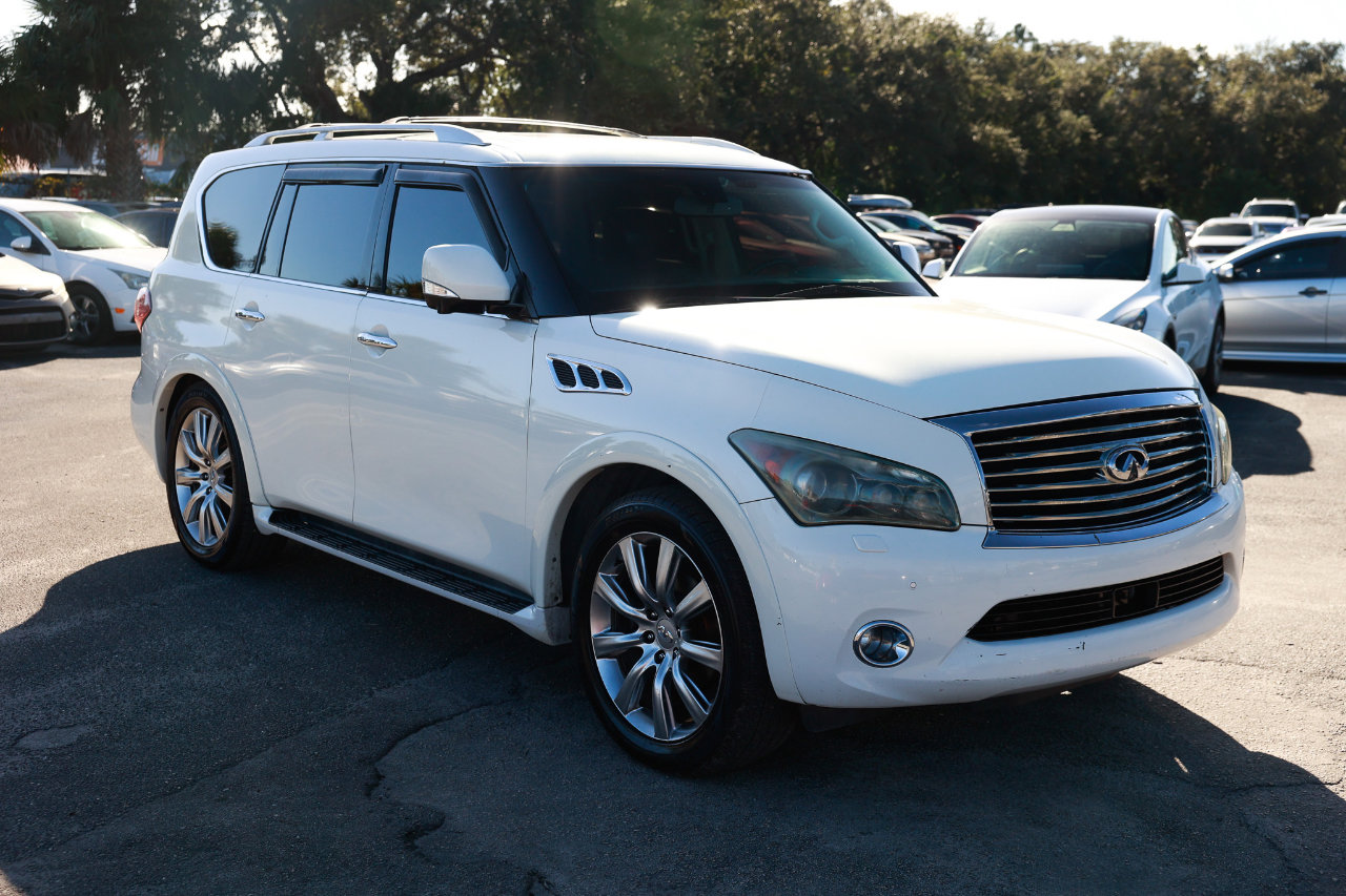 Used 2012 INFINITI QX56 2WD w/ Deluxe Touring Pkg image 15