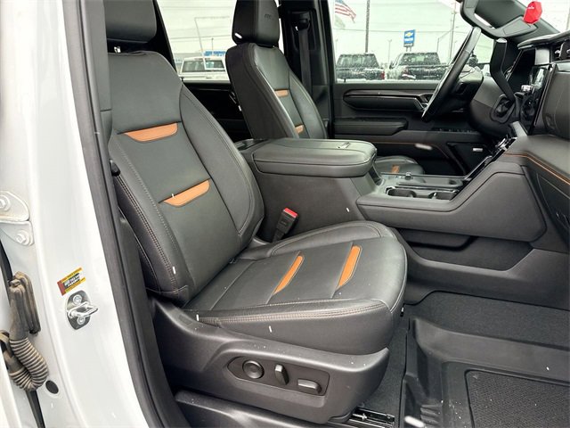 Used 2024 GMC Sierra 2500 AT4 w/ AT4 Premium Plus Package image 25
