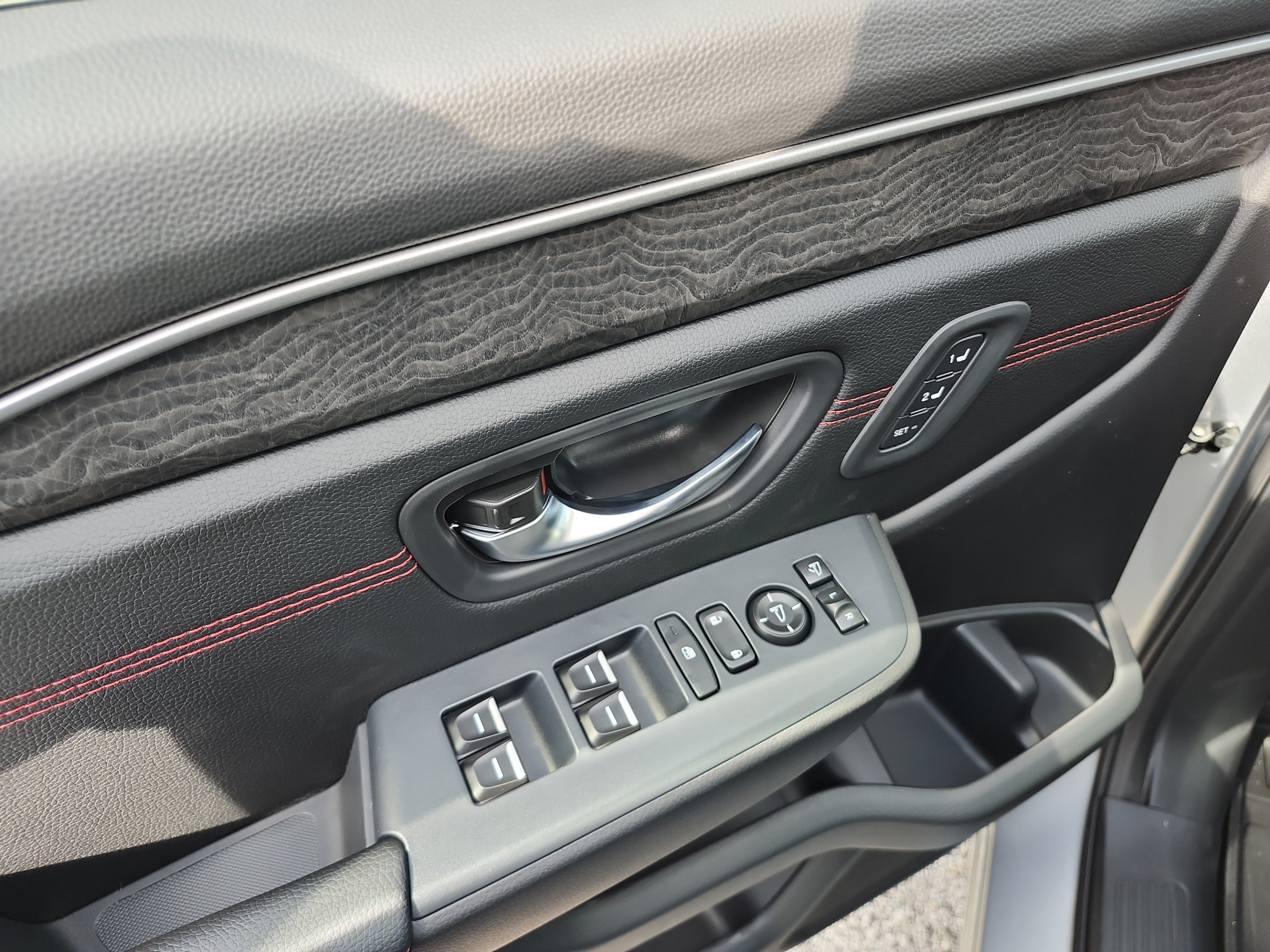 New 2026 Honda Pilot Black Edition image 17
