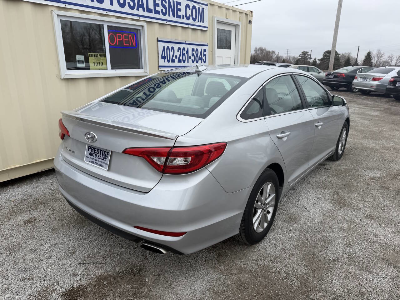 Used 2015 Hyundai Sonata SE image 8