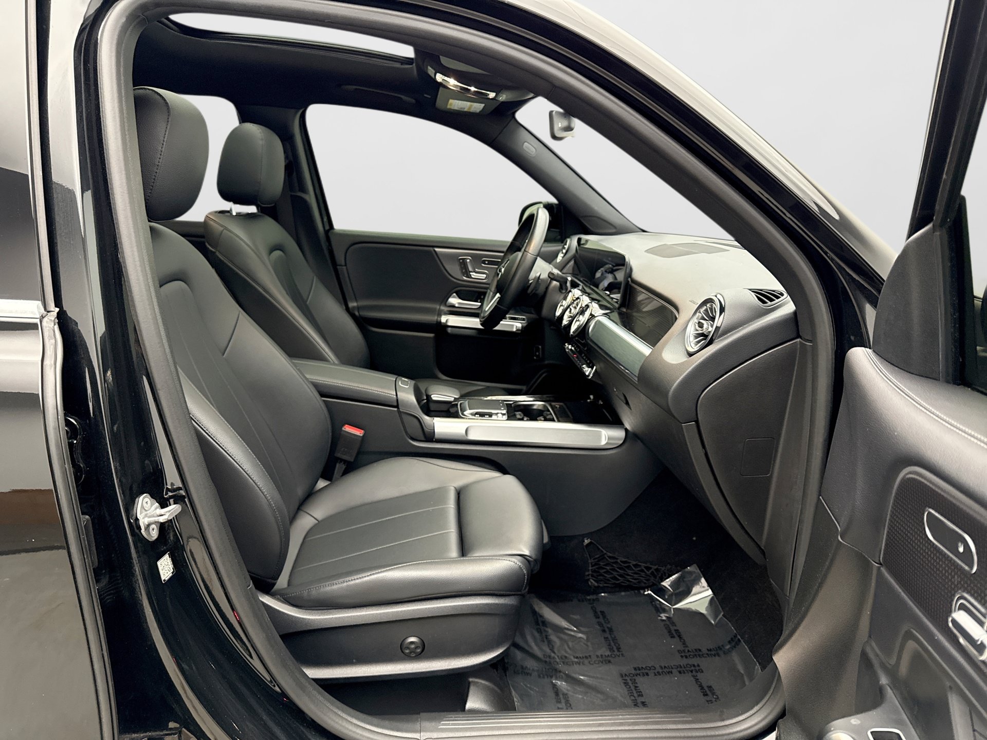 Used 2020 Mercedes-Benz GLB 250 4MATIC image 10