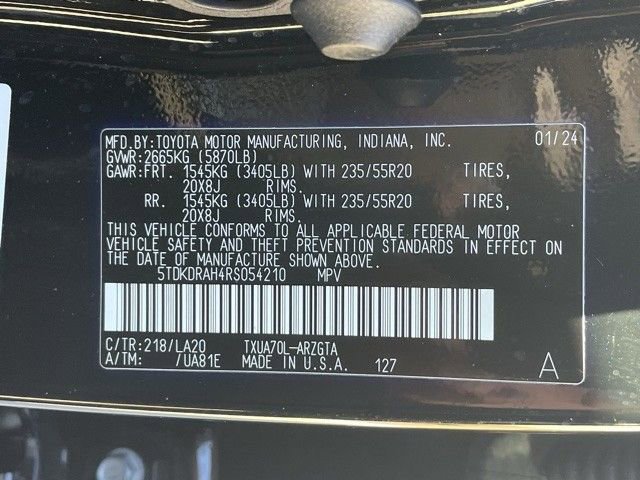 Used 2024 Toyota Highlander Platinum FWD image 32