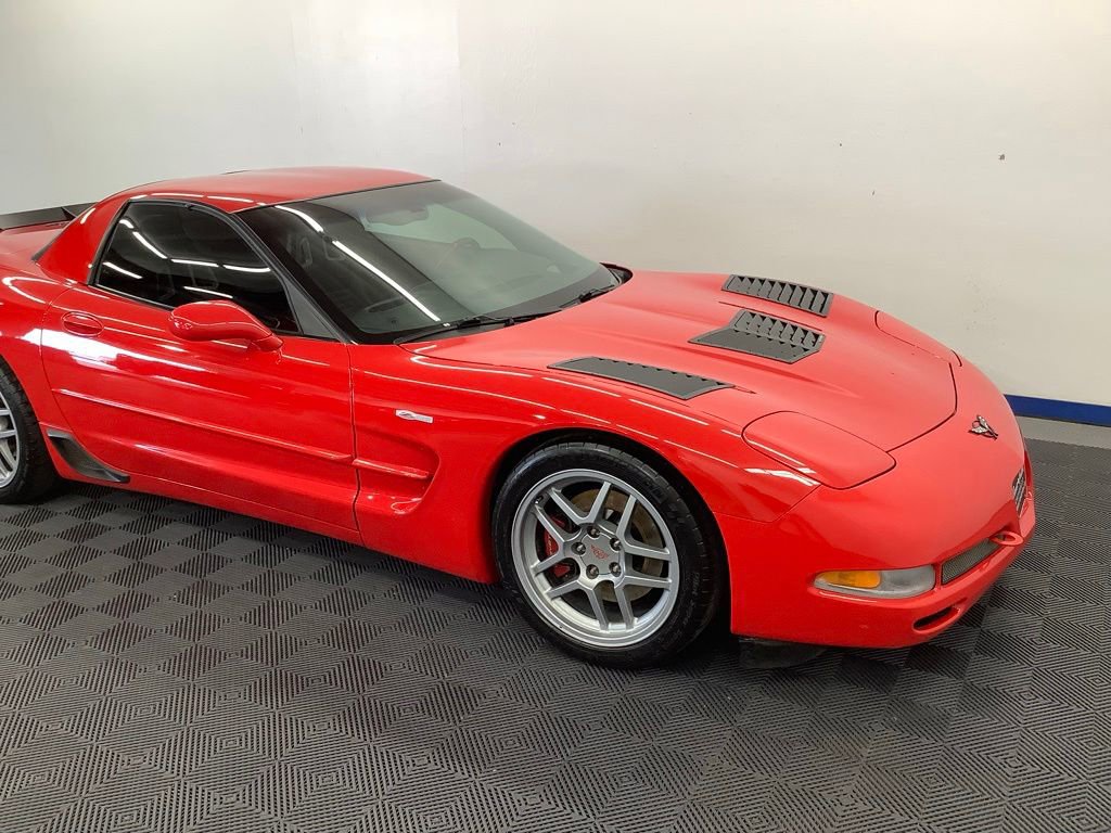 Used 2002 Chevrolet Corvette Z06 w/ Memory Pkg RWD image 24