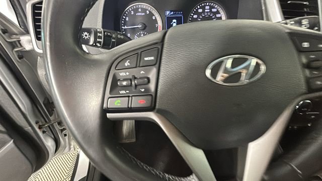 Used 2017 Hyundai Tucson SE Plus AWD/4WD image 16