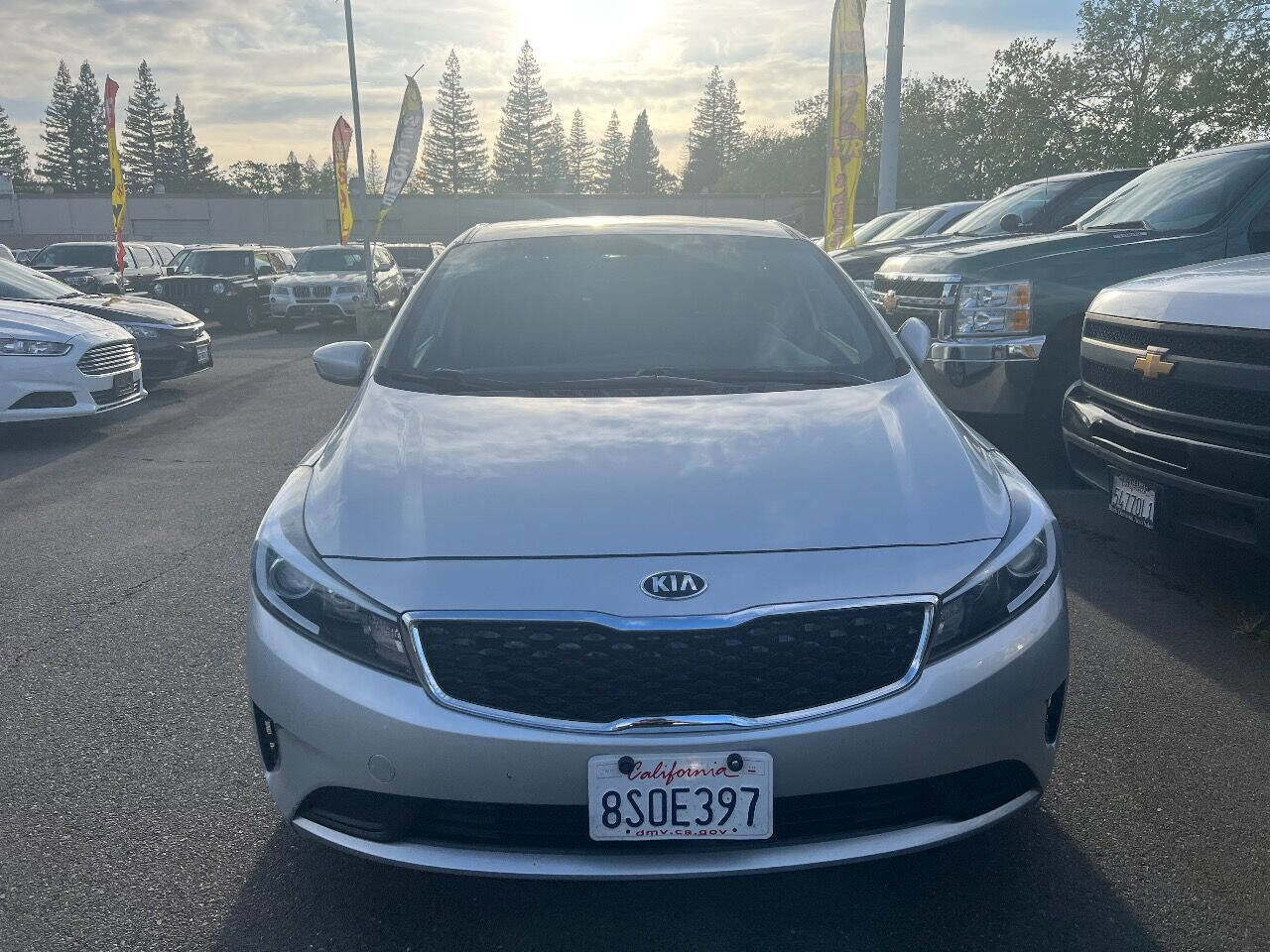 Used 2018 Kia Forte LX w/ LX Popular Package image 2