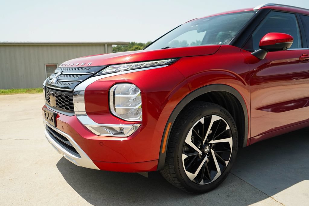Used 2022 Mitsubishi Outlander SEL FWD image 17