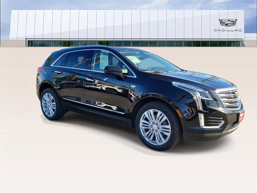 Used 2018 Cadillac XT5 Premium Luxury image 2