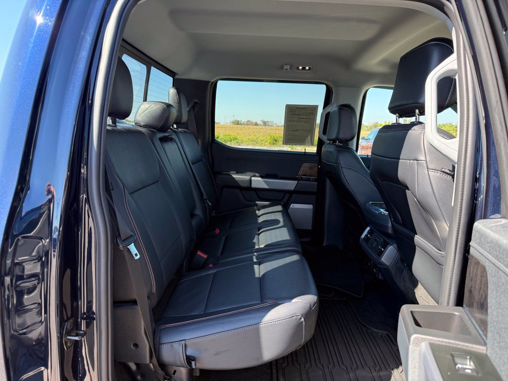 Used 2022 Ford F150 Lariat w/ Equipment Group 502A High AWD/4WD image 31