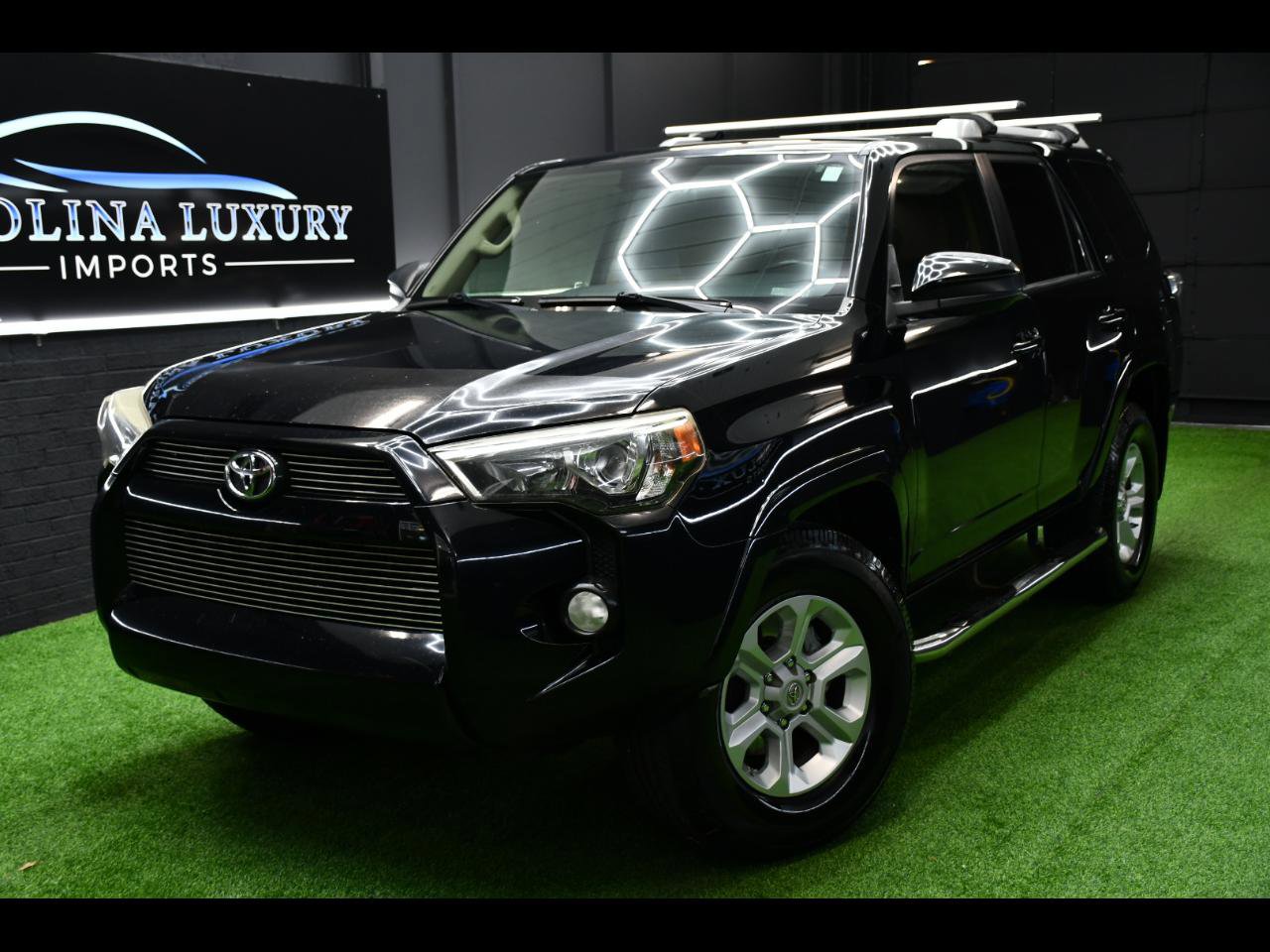 Used 2015 Toyota 4Runner SR5 image 1