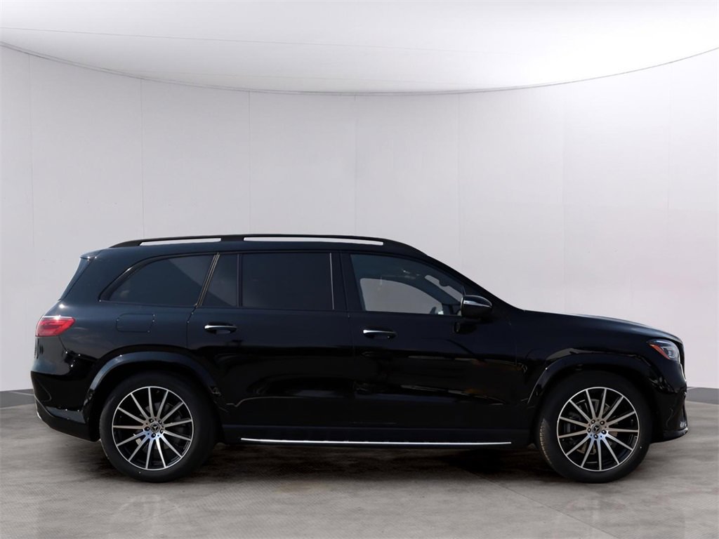 New 2026 Mercedes-Benz GLS 580 4MATIC image 6