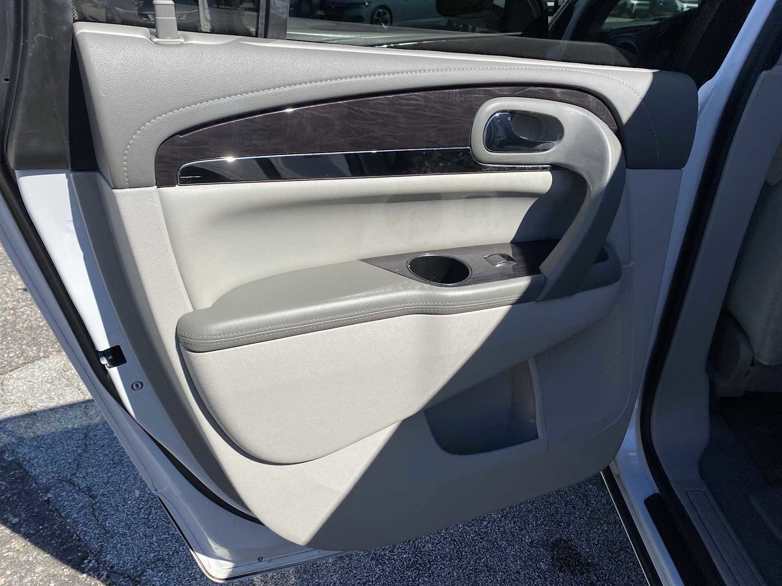 Used 2017 Buick Enclave Leather image 30