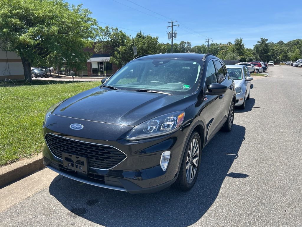 Used 2022 Ford Escape Titanium AWD/4WD image 10