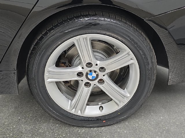 Used 2015 BMW 328i xDrive Sedan AWD/4WD image 33