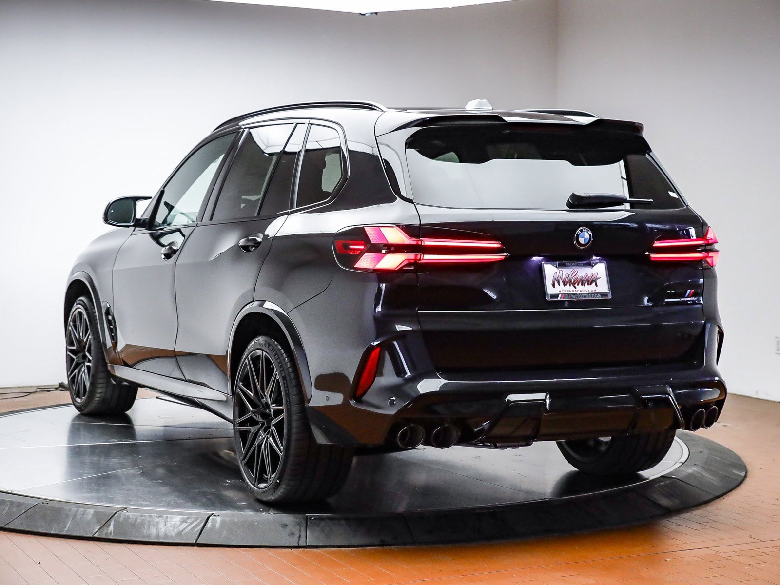 New 2026 BMW X5 M Competition w/ Executive Package image 9