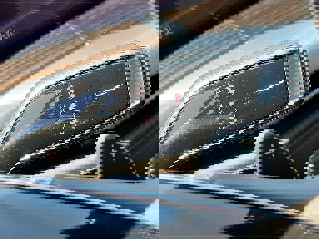 New 2025 Cadillac Escalade ESV Premium Luxury w/ Touring Package image 17