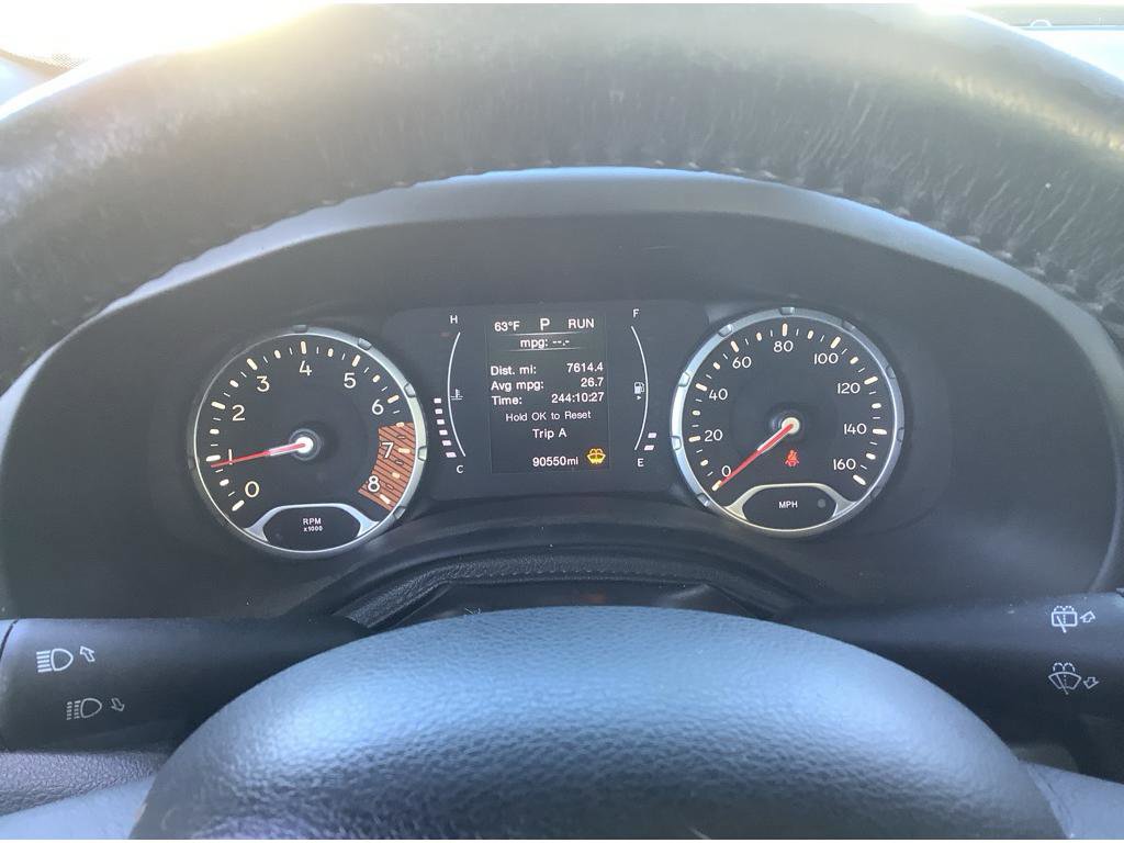 Used 2020 Jeep Renegade Altitude image 14