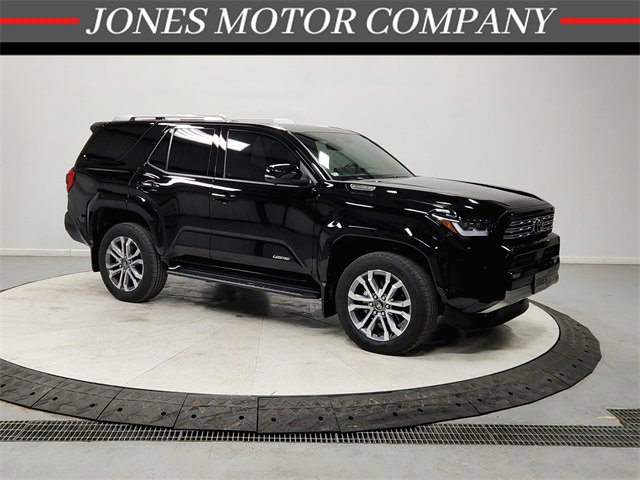 Used 2025 Toyota 4Runner Limited image 1