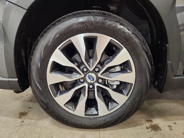 Used 2025 Subaru Outback Limited AWD/4WD image 10
