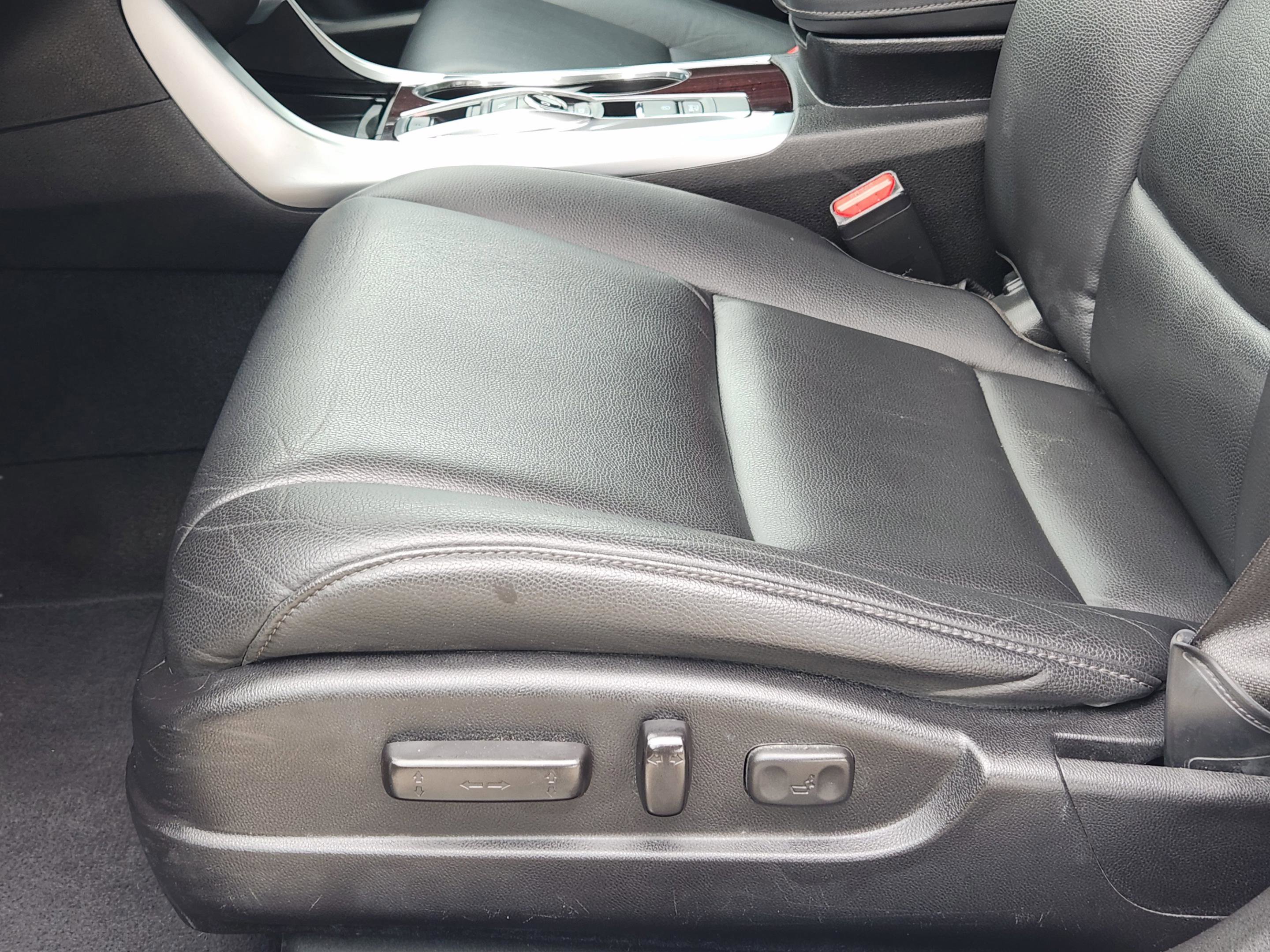 Used 2016 Acura TLX V6 FWD image 16