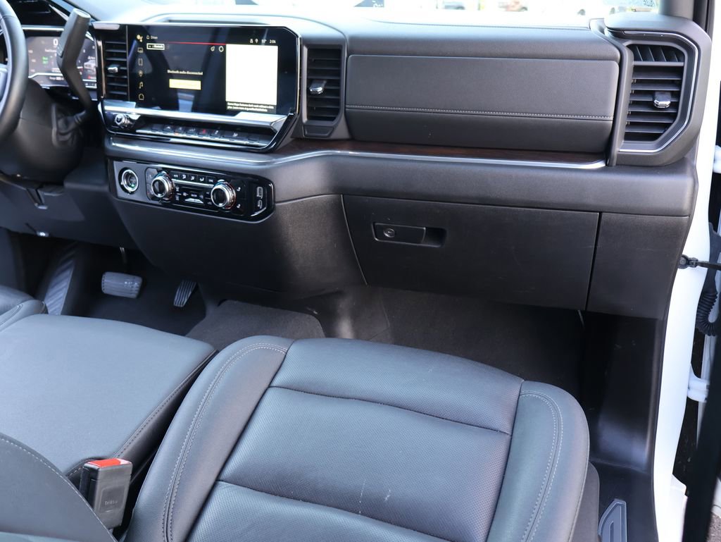 Used 2024 GMC Sierra 1500 SLT image 37