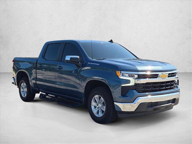 Used 2024 Chevrolet Silverado 1500 LT RWD image 3