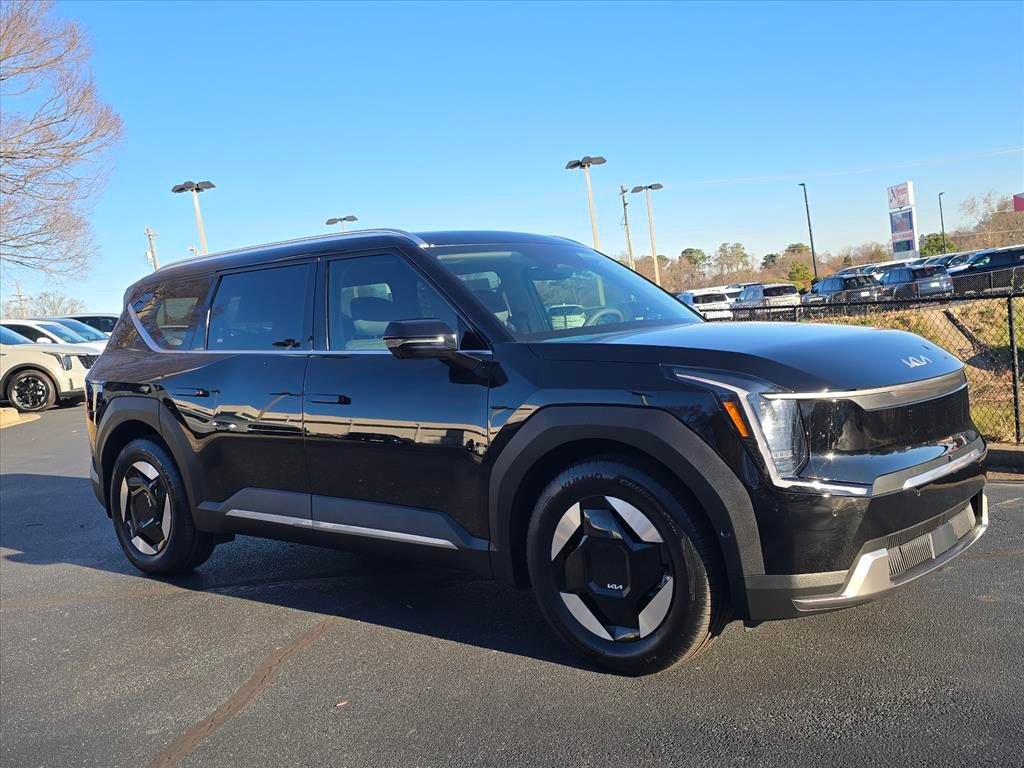 New 2026 Kia EV9 Wind image 1