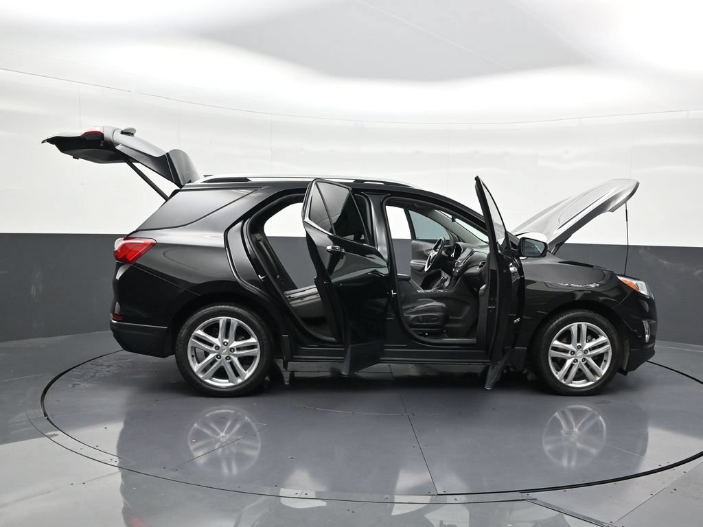 Used 2019 Chevrolet Equinox Premier FWD image 34
