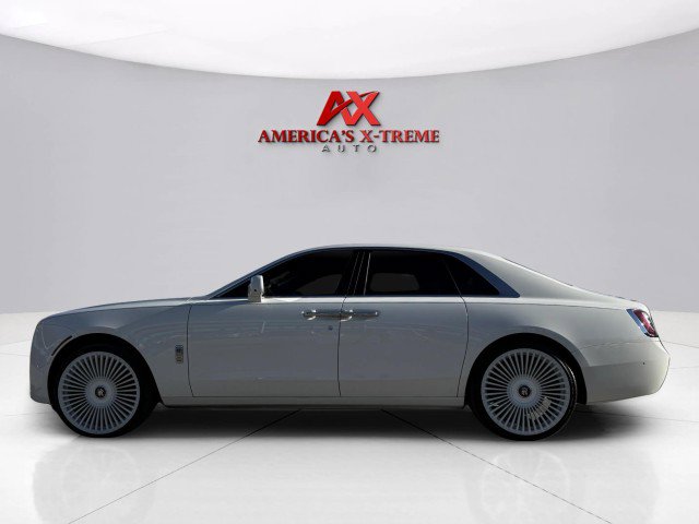 Used 2021 Rolls-Royce Ghost image 3