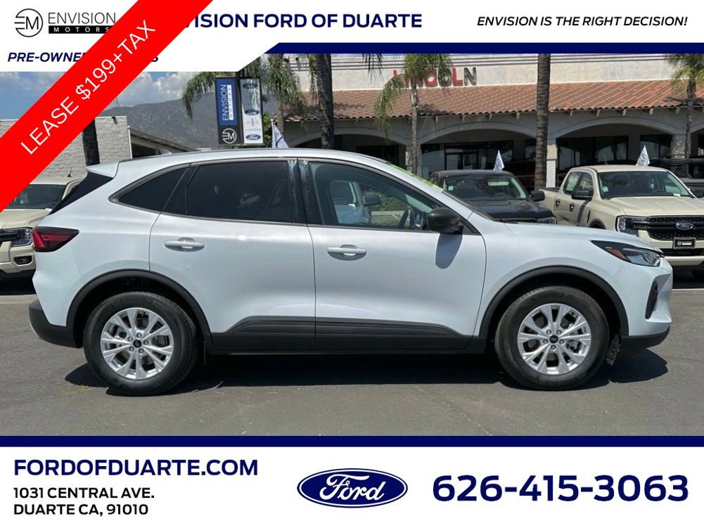Used 2025 Ford Escape Active image 11