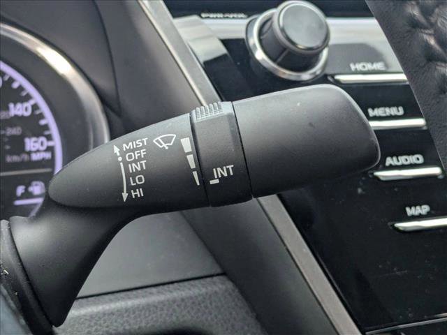 Used 2019 Toyota Camry SE FWD image 12
