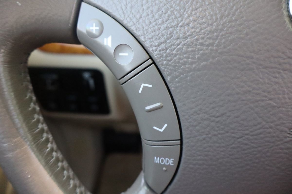 Used 2004 Lexus GX 470 AWD/4WD image 31