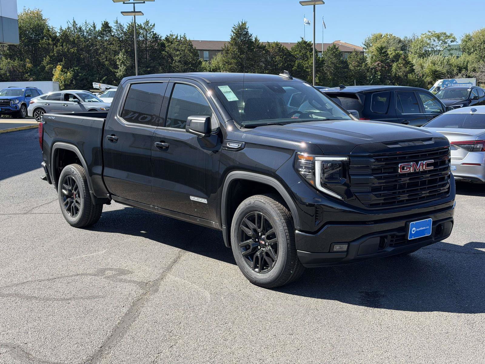 New 2026 GMC Sierra 1500 Elevation AWD/4WD image 1